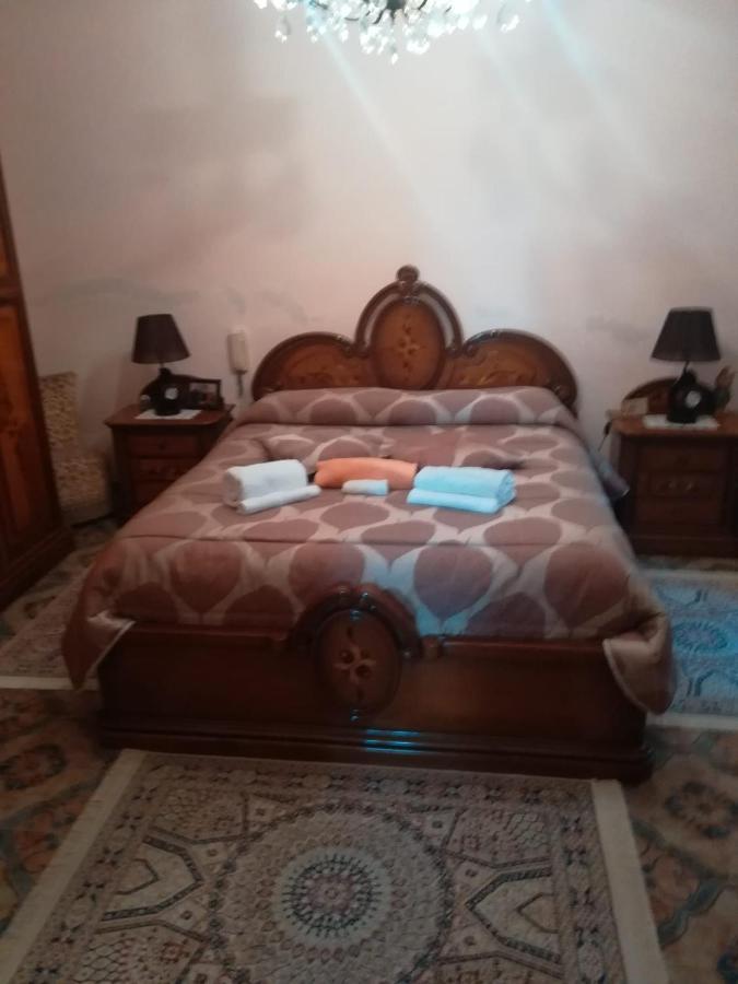 Rent Room Joe Via Dante 77 Solarino Kültér fotó